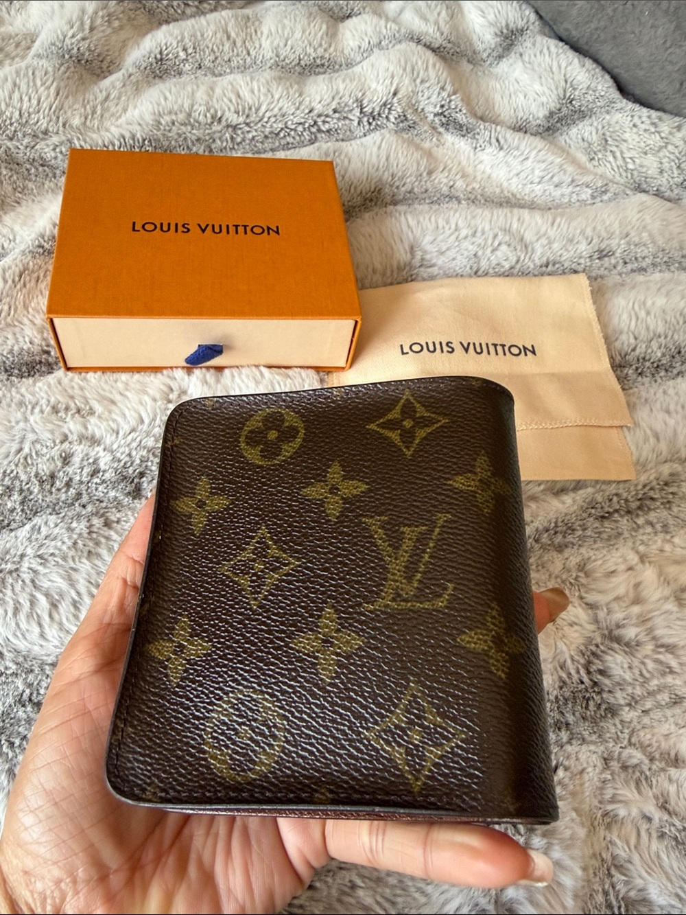 Louis Vuitton Monogram Compact Wallet - Picture 15 of 17